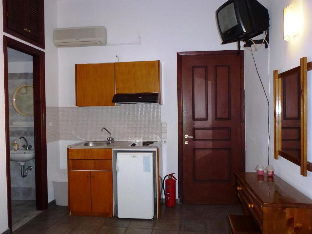 Odos Odysseos Ermoupoli Room photo